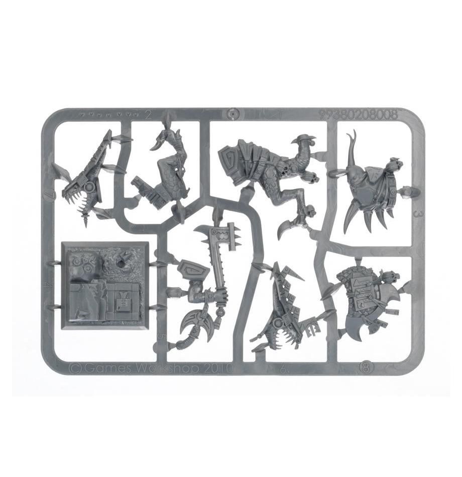 99070208001_SaurusOldbloodSprue01